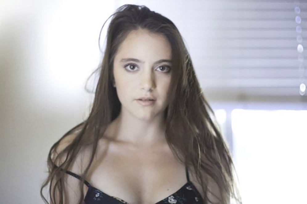 Alexa Nikolas  nude photo