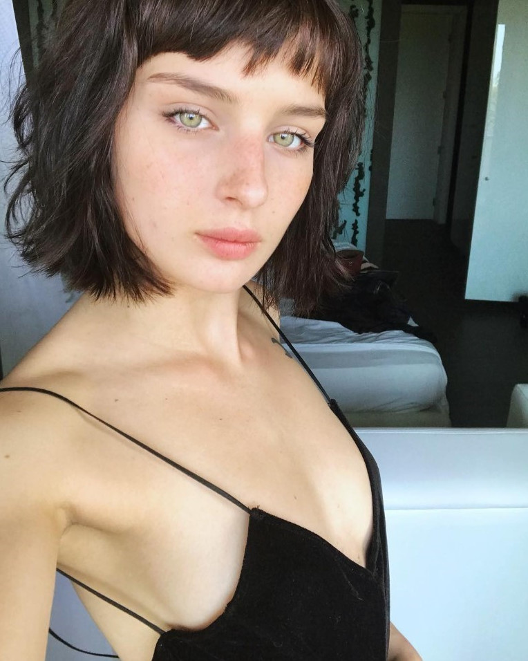 Alice Pagani  nude photo
