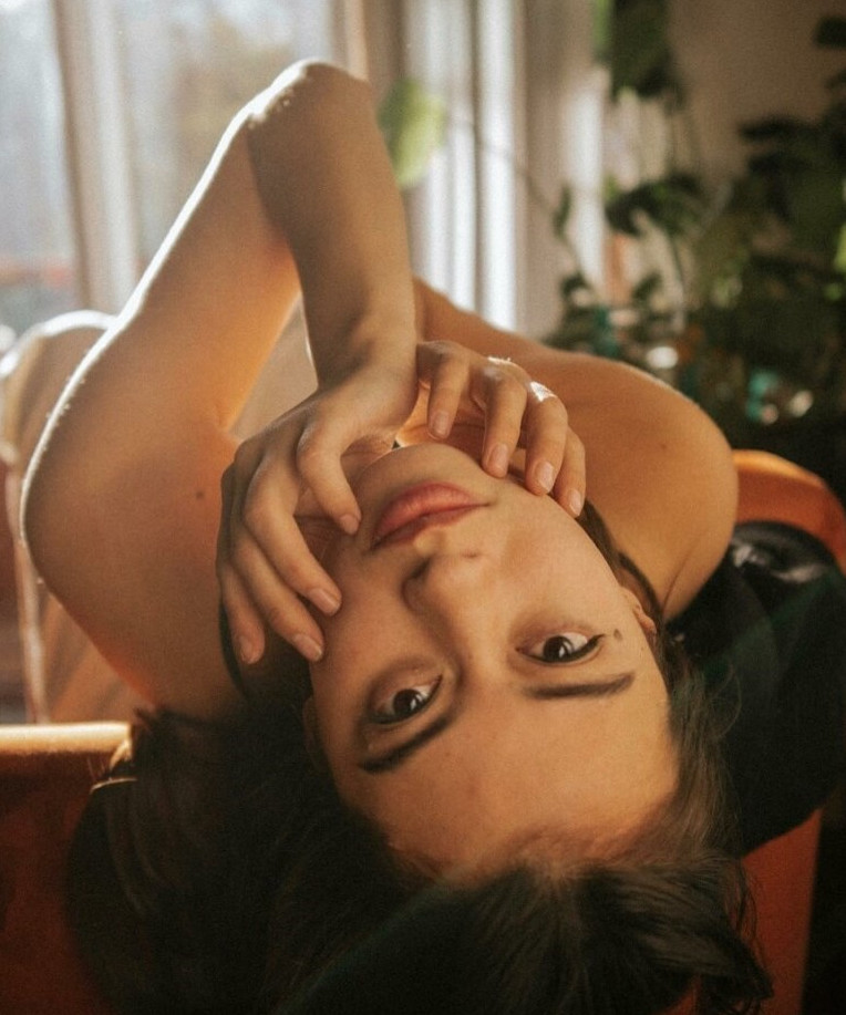 Amber Midthunder  nude photo