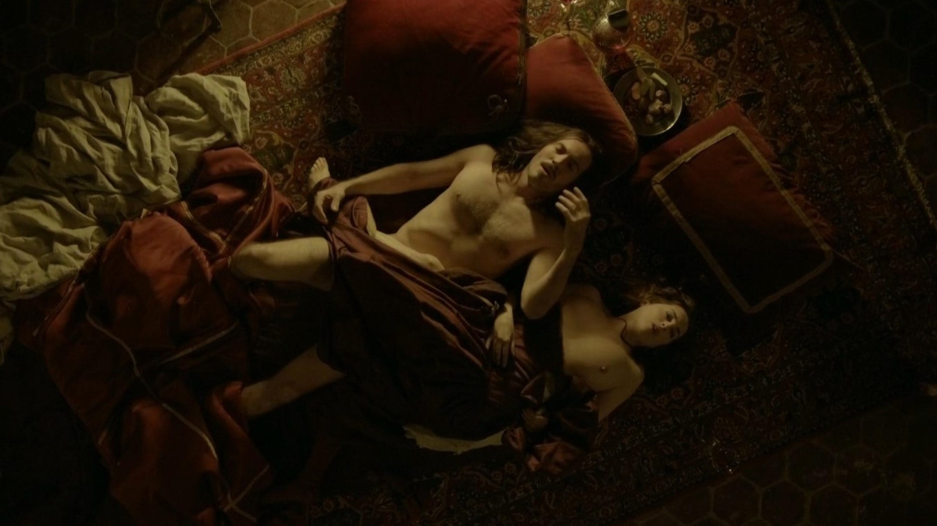 Amira Casar  nude photo