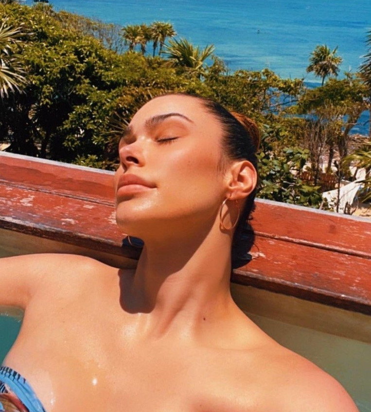 Anabelle Acosta  nude photo