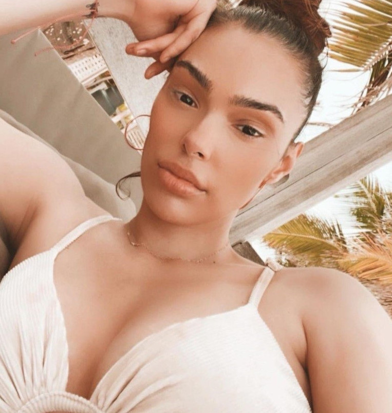 Anabelle Acosta  nude photo