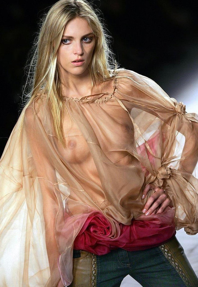 Anja Rubik Naked Boobs See Through  nude photo