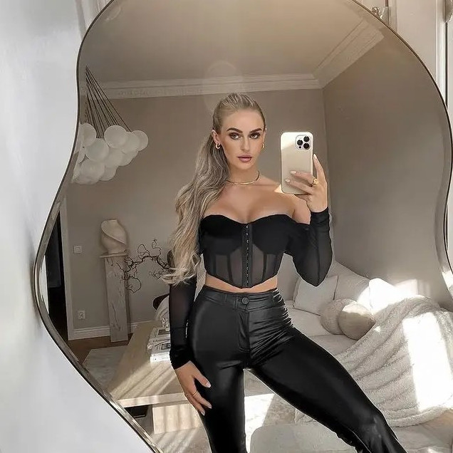 Anna Nyström  nude photo