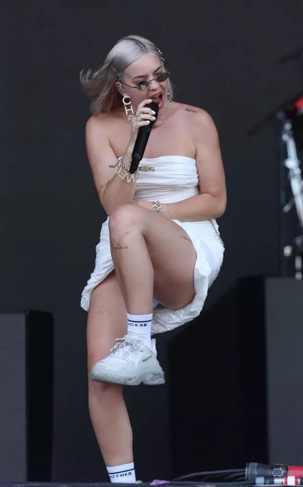 Anne Marie Upskirt  nude photo