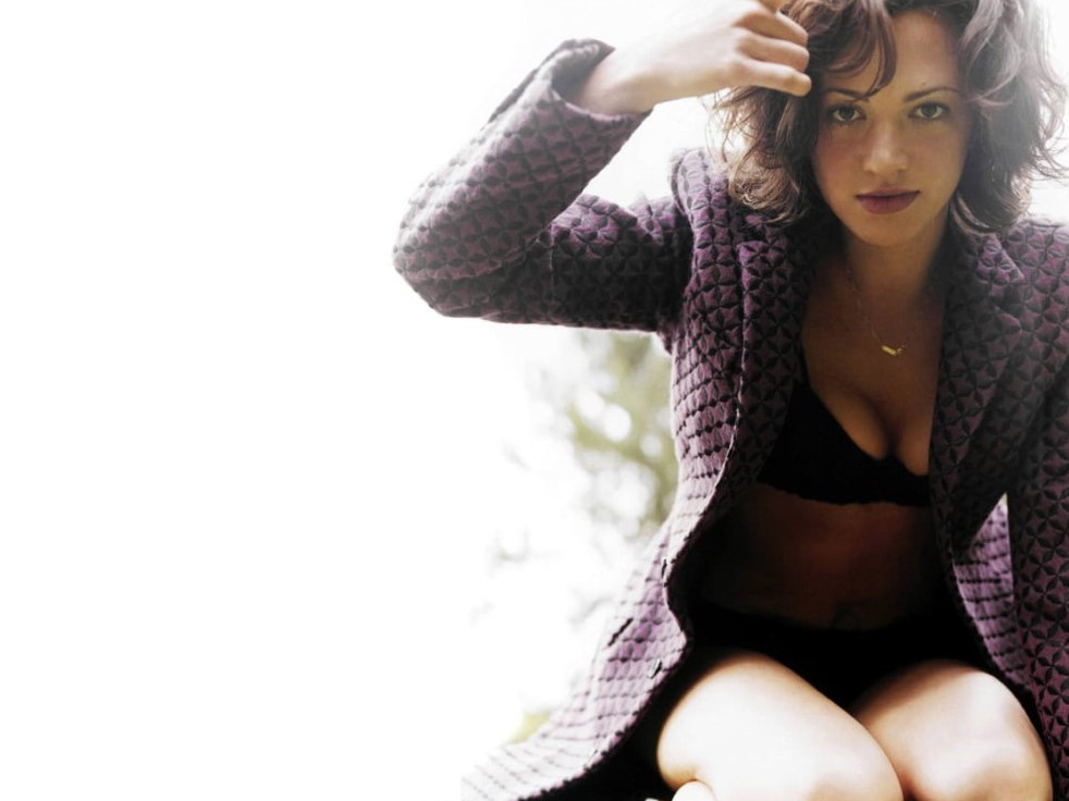 Asia Argento  nude photo