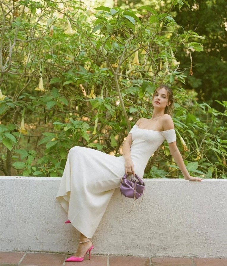 Barbara Palvin  nude photo