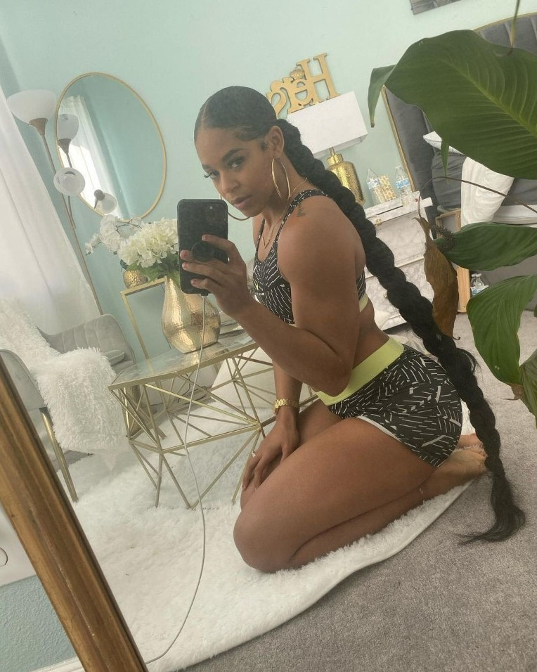Bianca Belair  nude photo