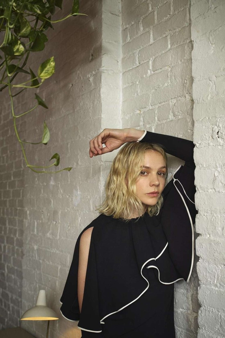 Carey Mulligan  nude photo