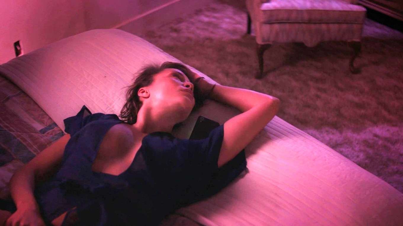 Carmen Ejogo  nude photo