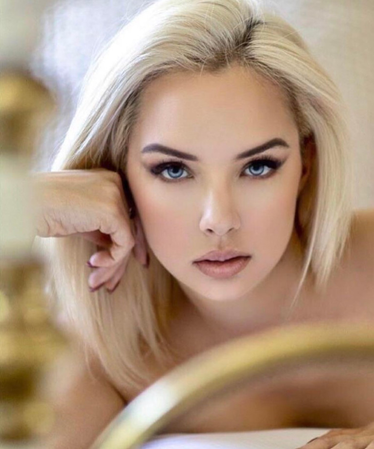 Cassaundra Kelly  nude photo