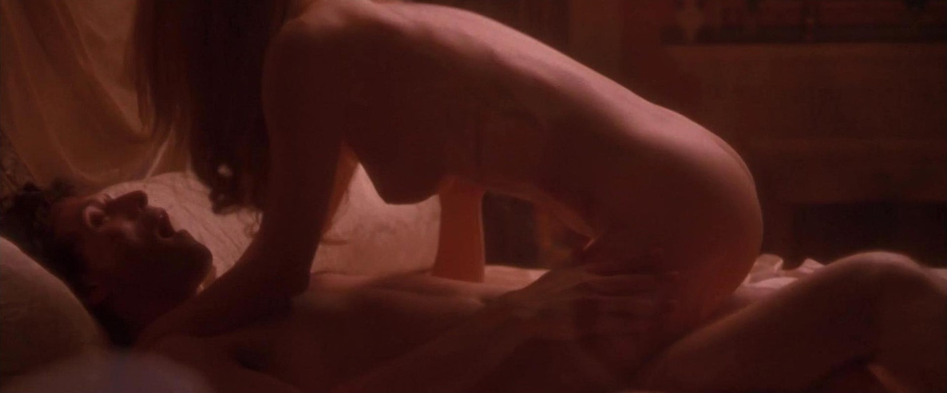 Catherine McCormack Nude Tits Sex Scene Hot Actress  nude photo