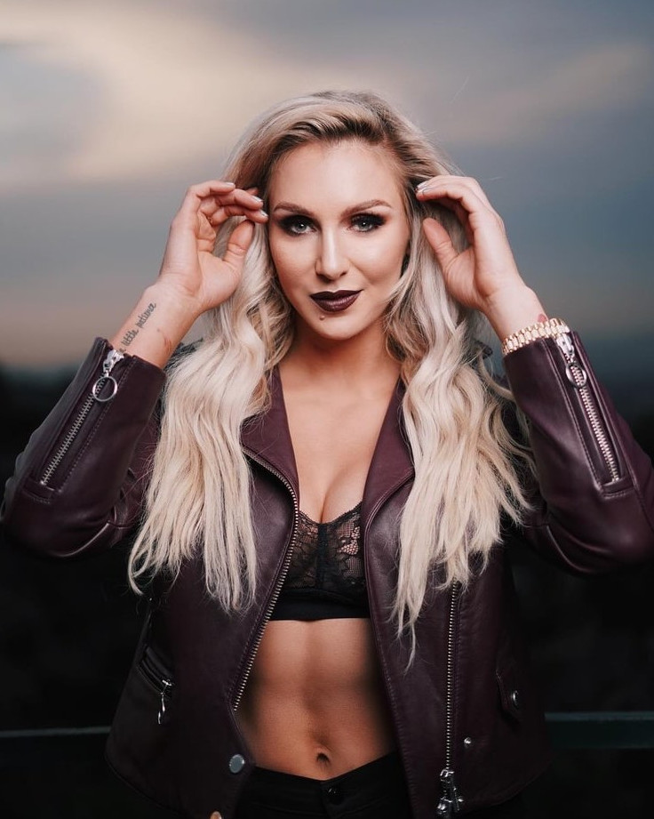 Charlotte Flair  nude photo