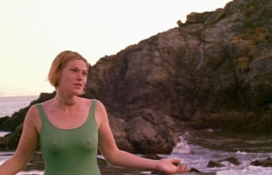 Clea DuVall Pokies  nude photo