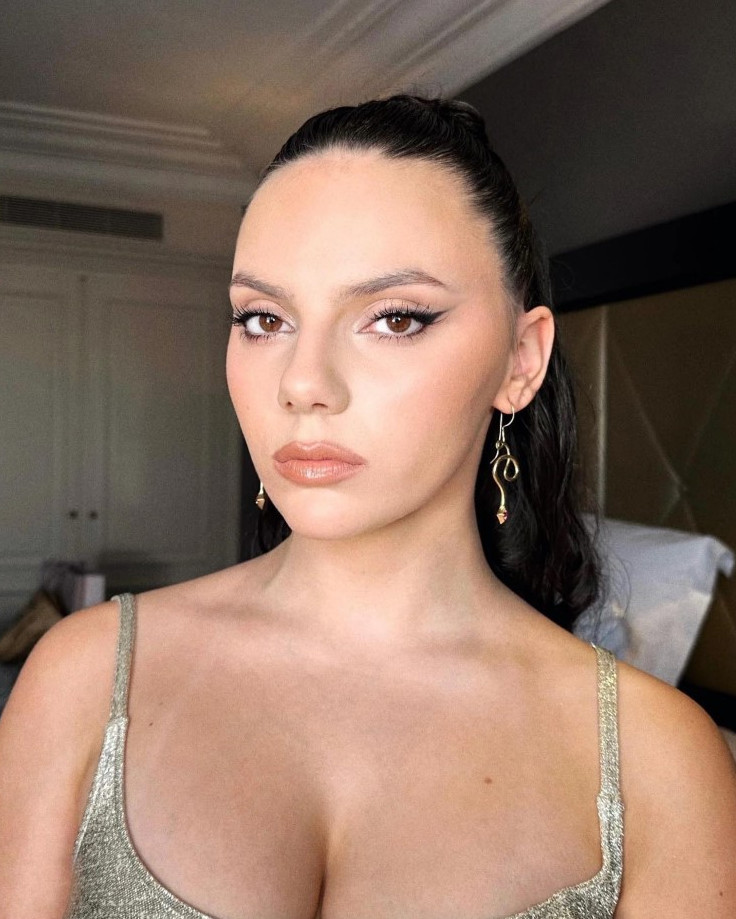 Dafne Keen  nude photo