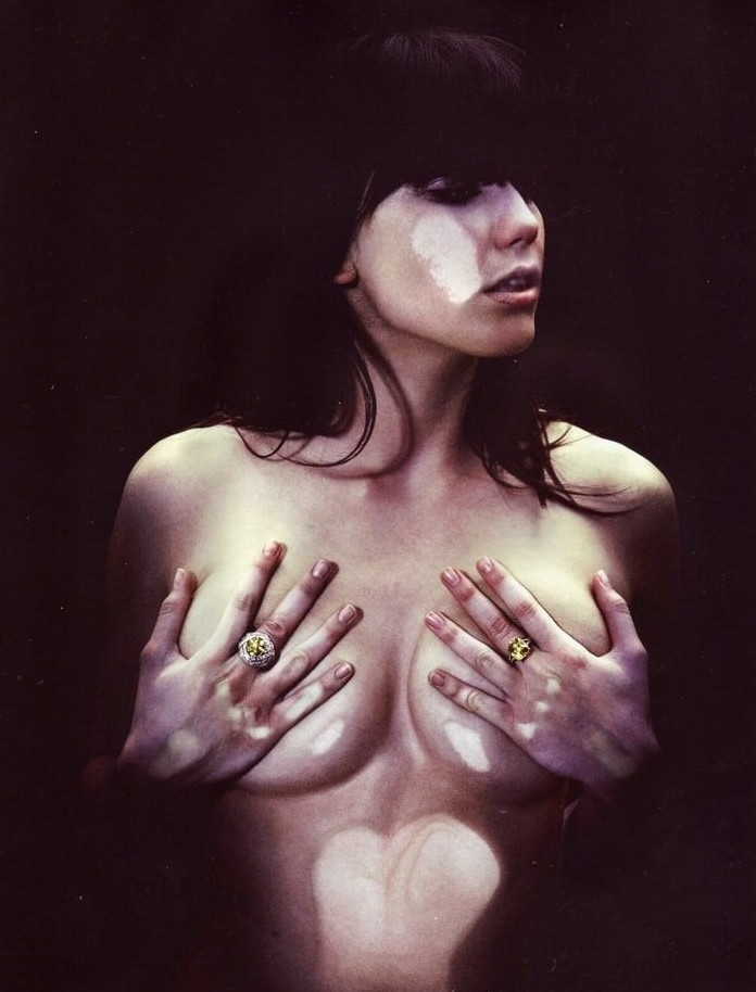 Daisy Lowe  nude photo