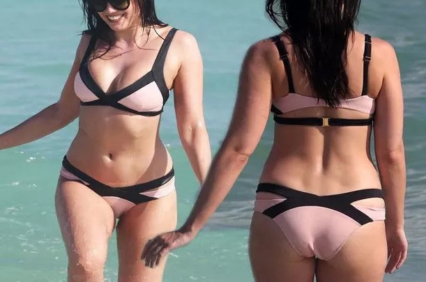 Daisy Lowe  nude photo