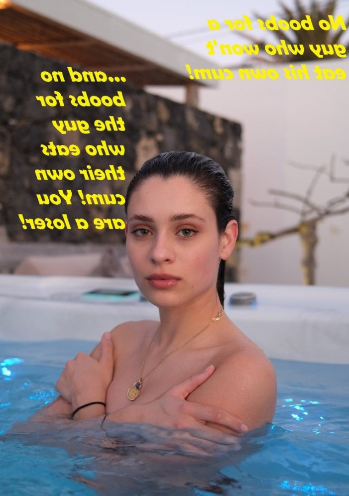 Daniela Melchior Naked  nude photo