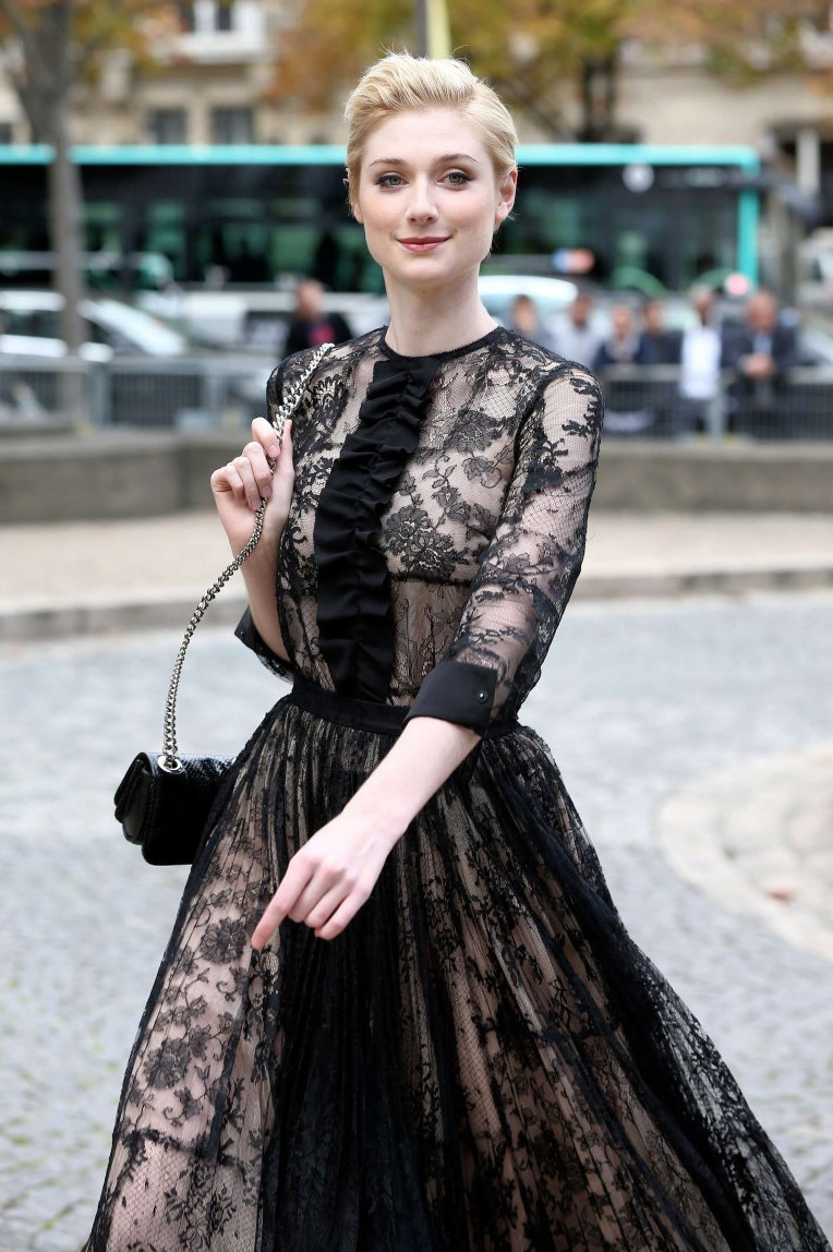 Elizabeth Debicki  nude photo