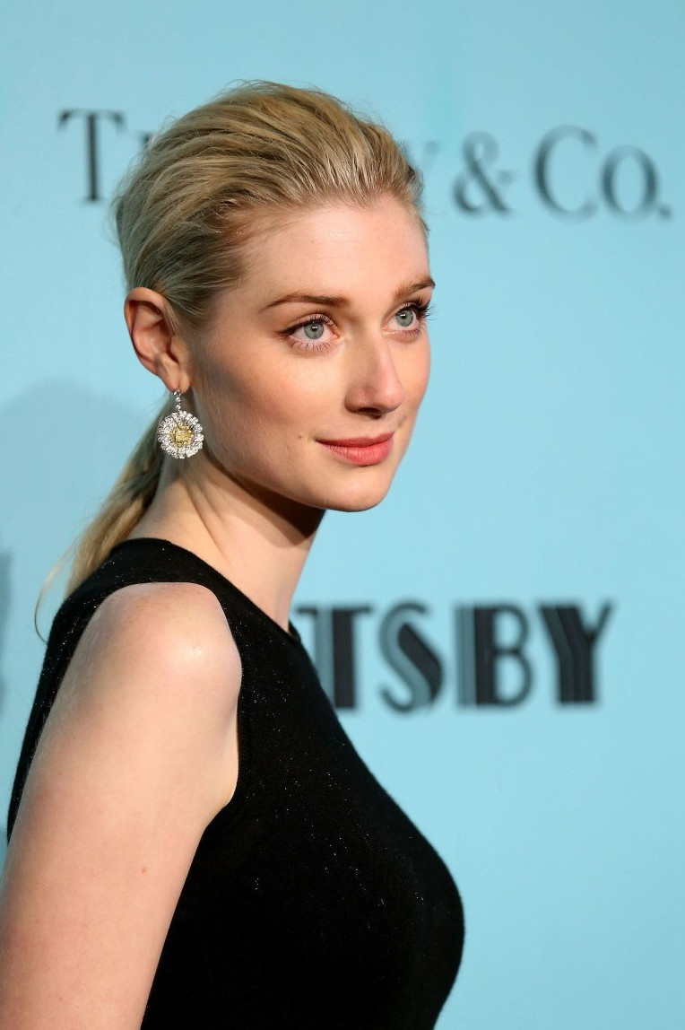 Elizabeth Debicki  nude photo