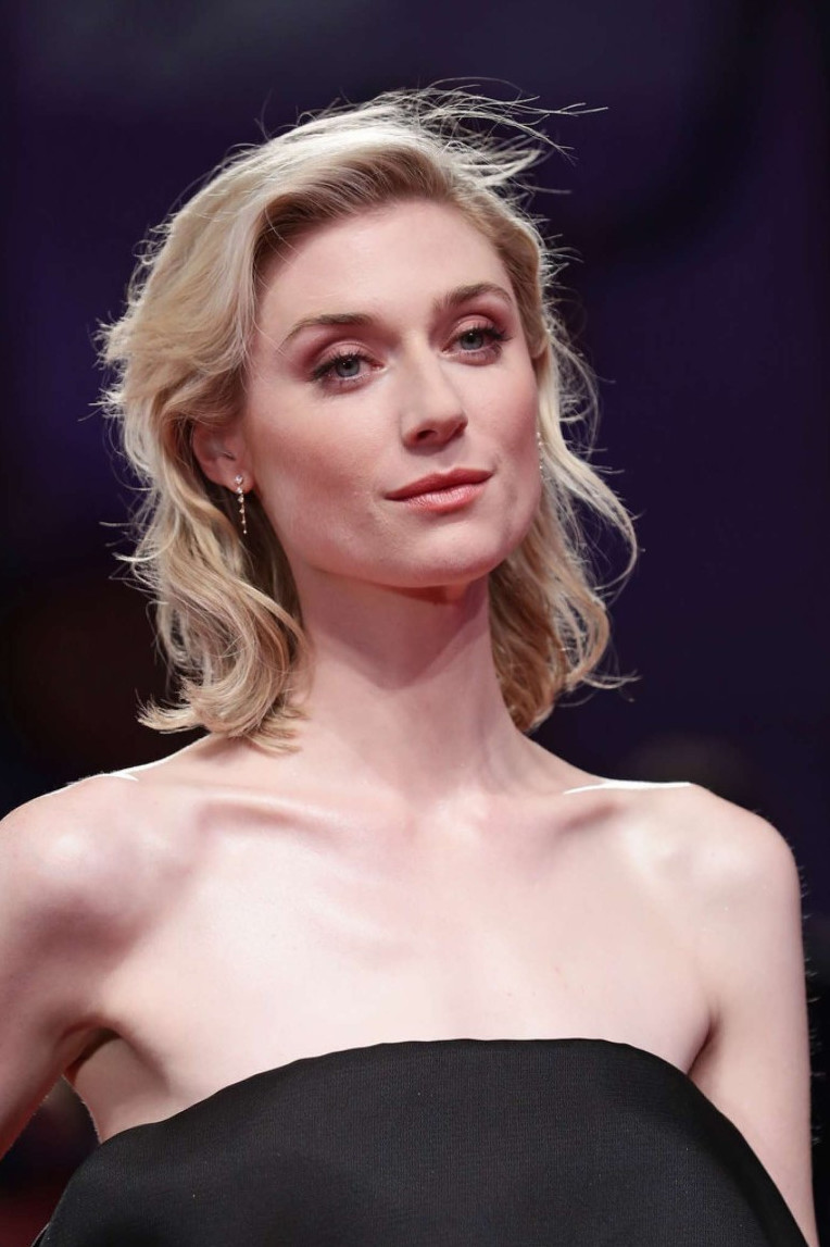 Elizabeth Debicki  nude photo