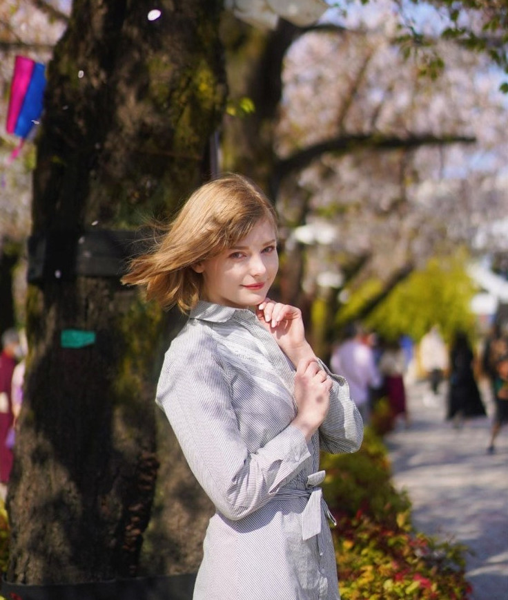Ella Freya  nude photo