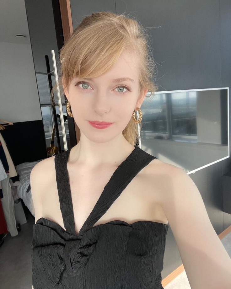 Ella Freya  nude photo