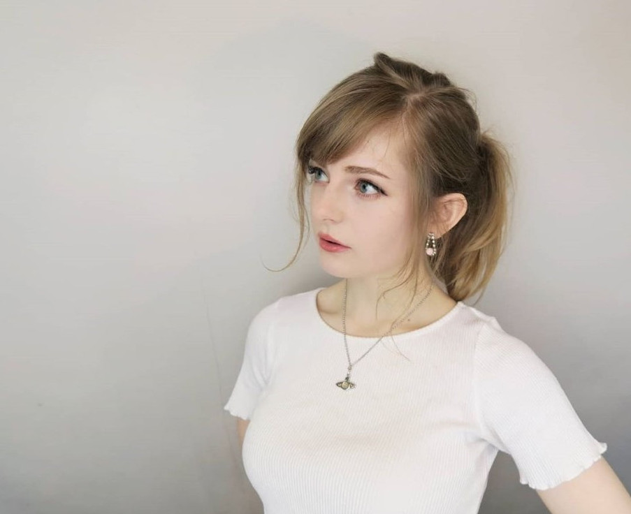Ella Freya  nude photo