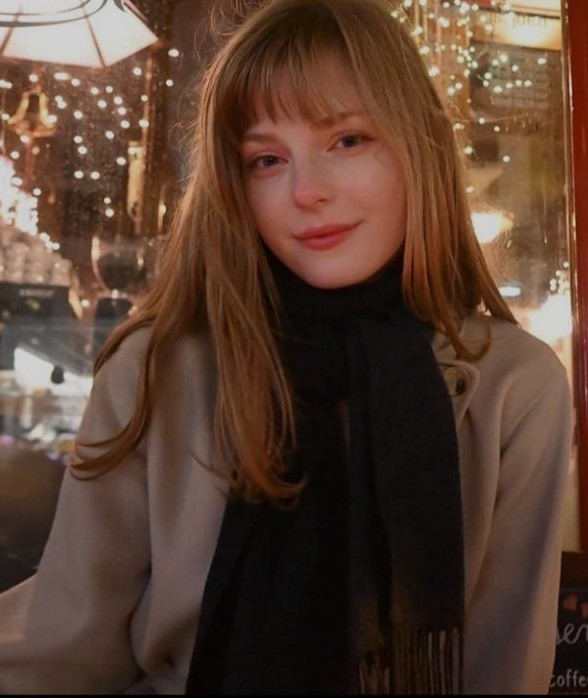 Ella Freya  nude photo