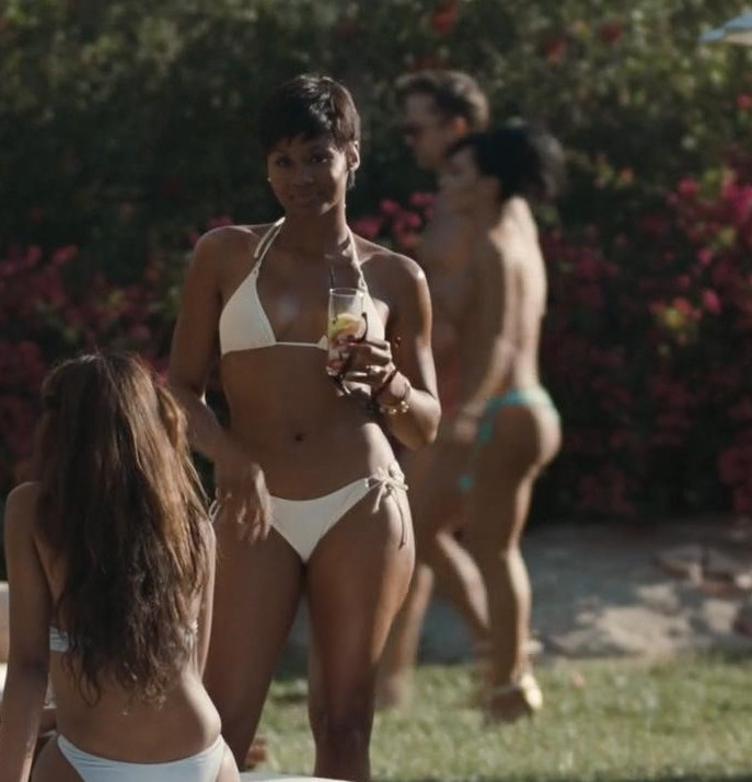 Emayatzy Corinealdi Sexy Body In Bikini  nude photo