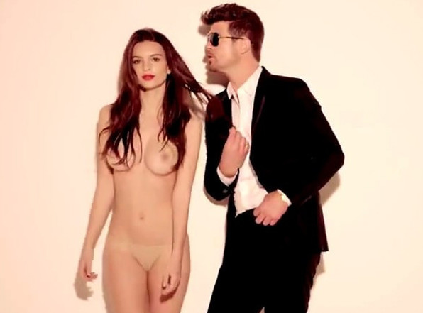 Emily Ratajkowski Blurred Lines Naked  nude photo