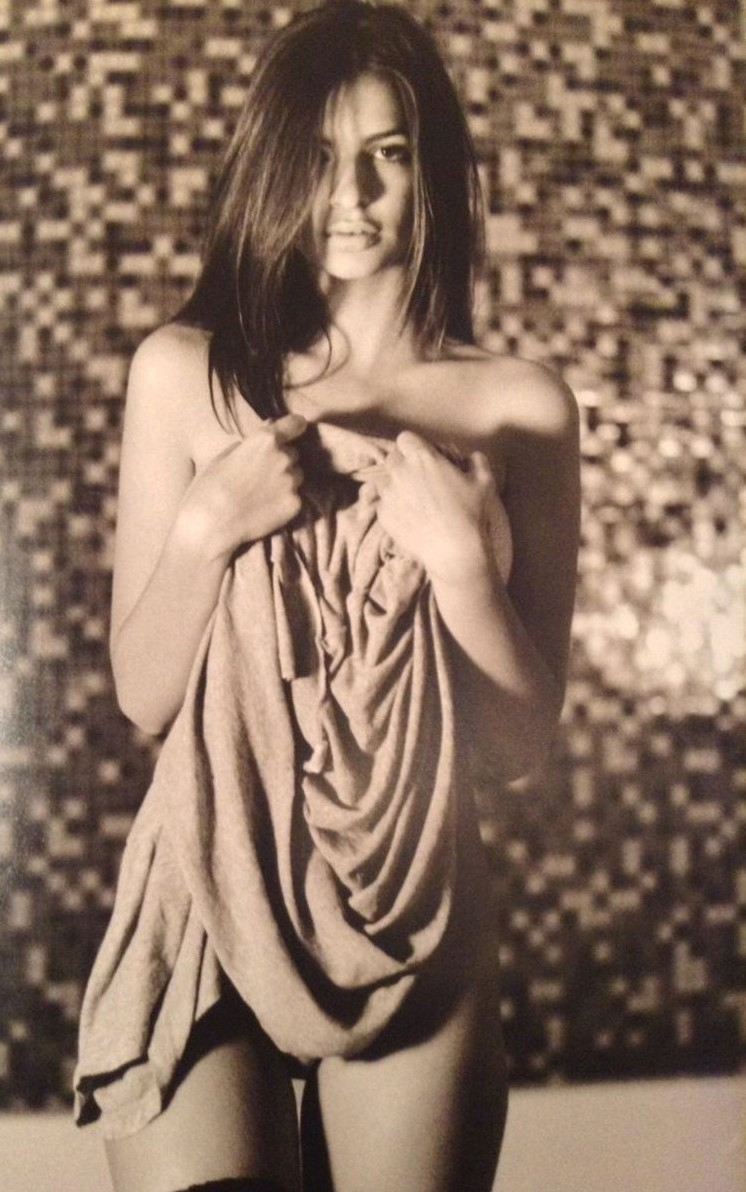 Emily Ratajkowski Completely Naked Photos nude photo