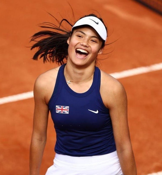 Emma Raducanu Hot And Beautiful  nude photo