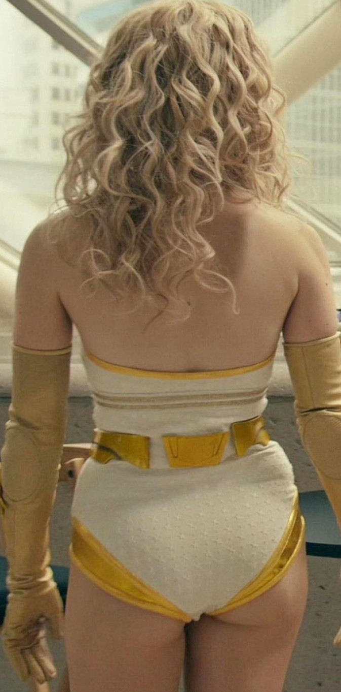 Erin Moriarty Ass  nude photo