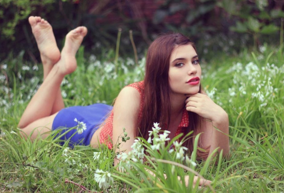 Eva De Dominici Sexy Feet  nude photo