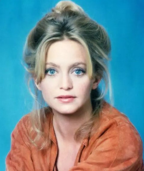 Goldie Hawn  nude photo