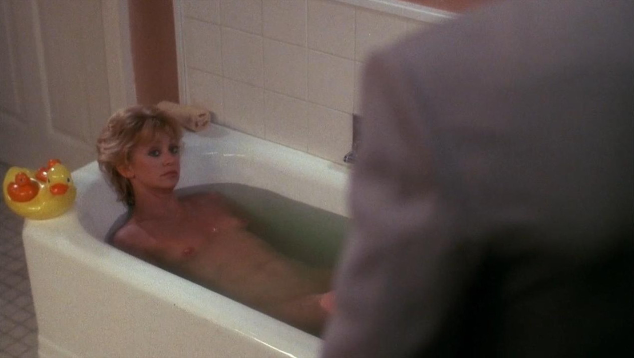 Goldie Hawn Nude Tits Hot Actress Sexy Scene  nude photo