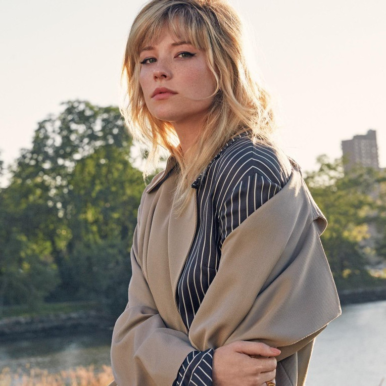 Haley Bennett  nude photo