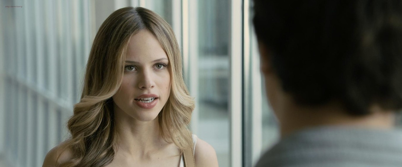 Halston Sage  nude photo