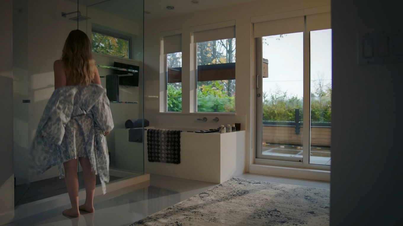 Harriet Dyer  nude photo