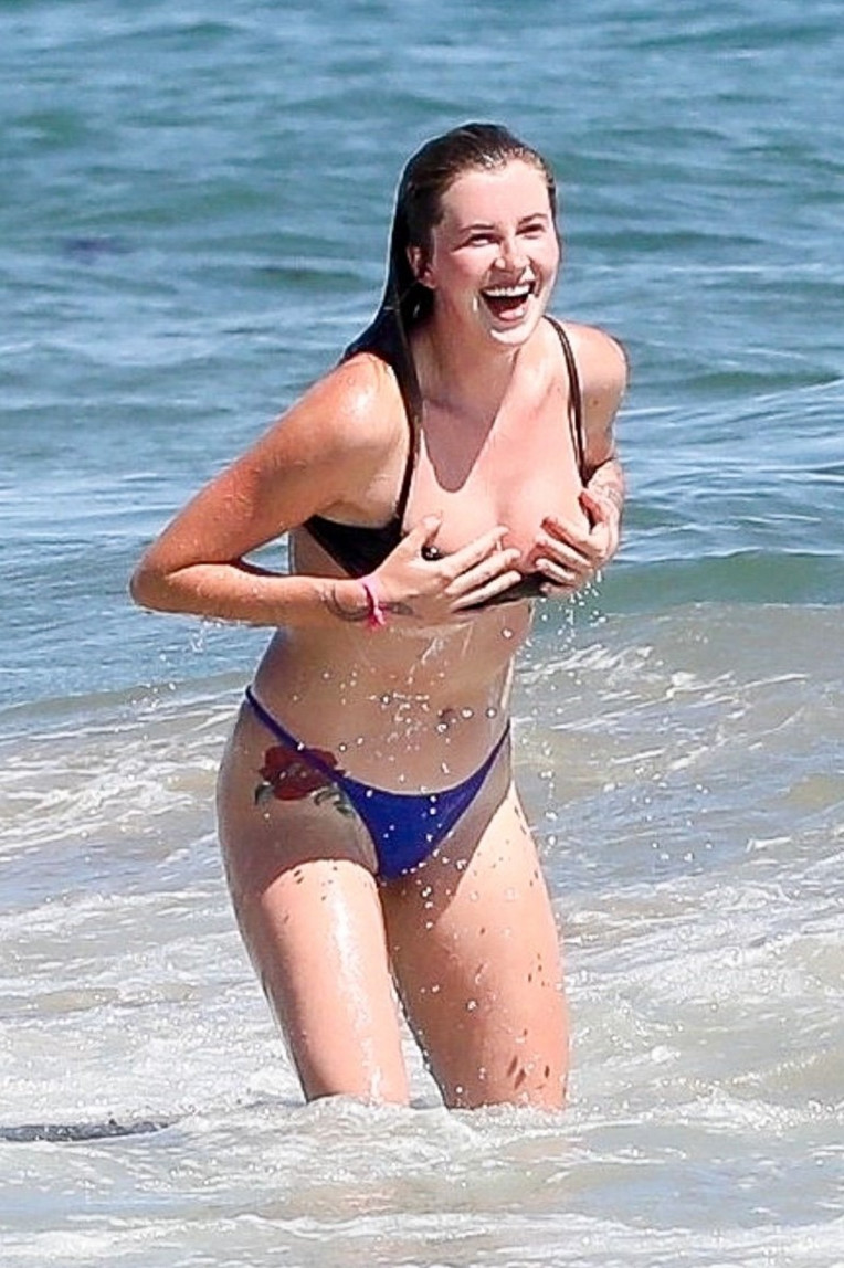 Ireland Baldwin Oops At Beach  nude photo