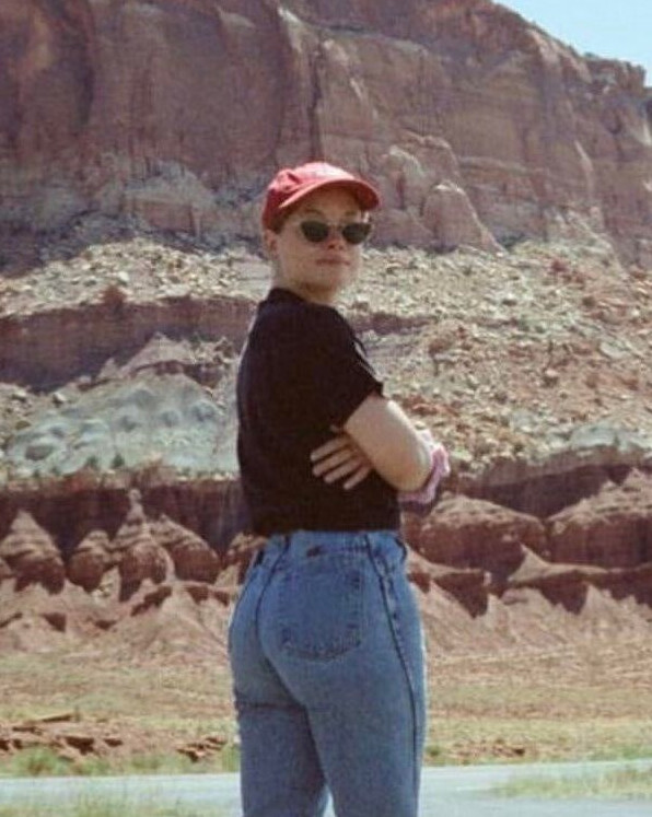 Jane Levy  nude photo