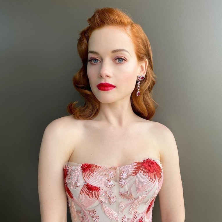 Jane Levy Hot Woman  nude photo