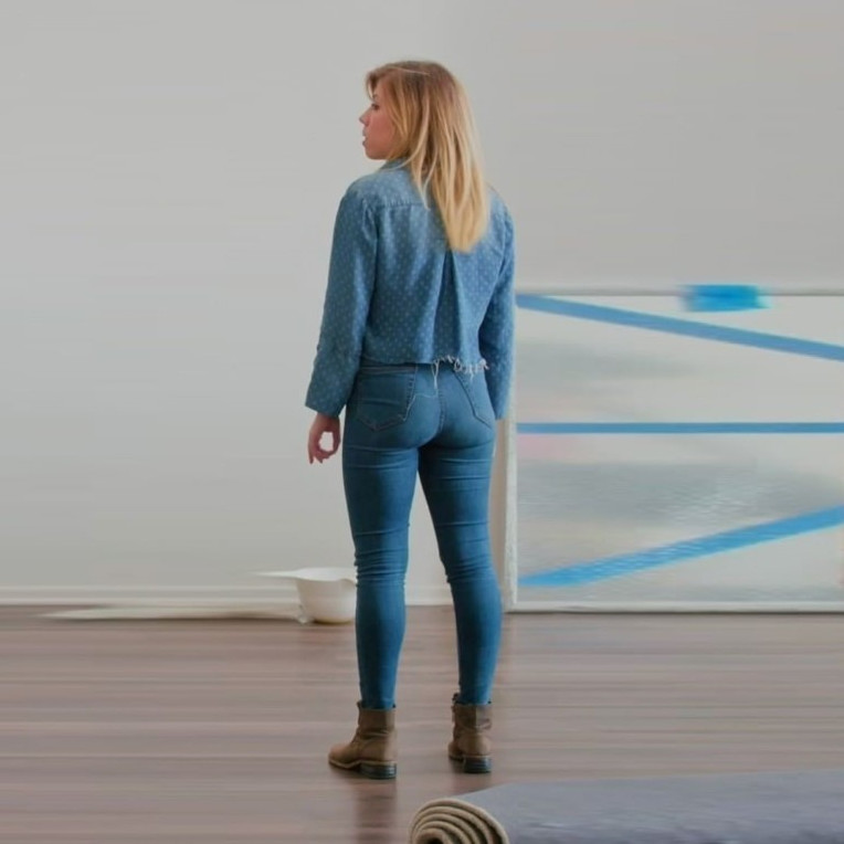 Jennette McCurdy Perfect Tight Booty  nude photo