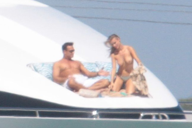 Joanna Krupa  nude photo