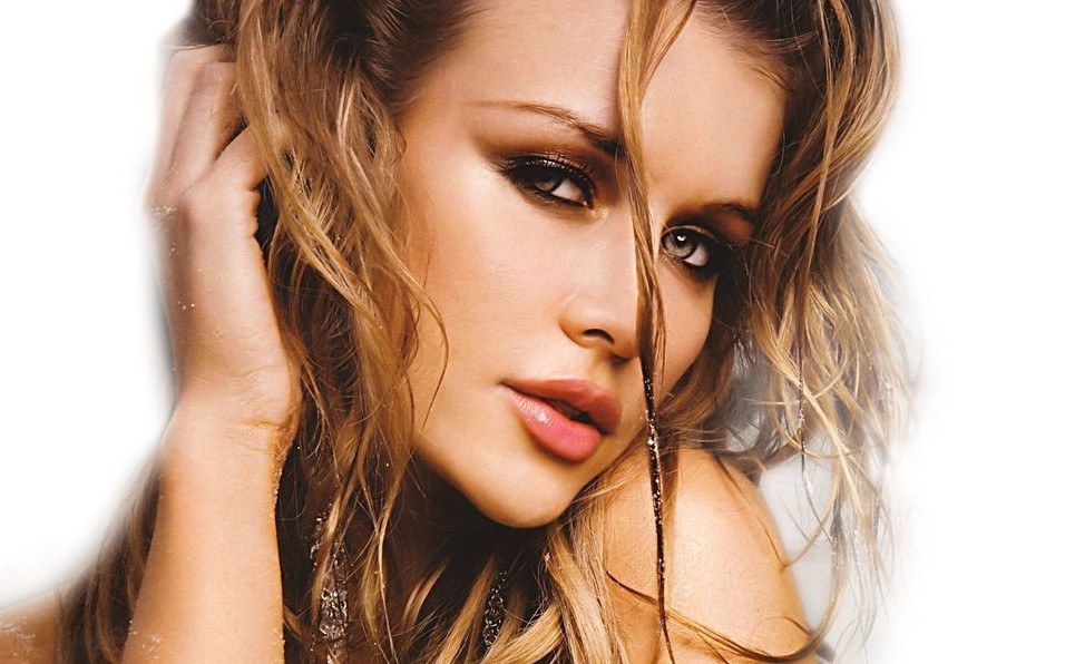 Joanna Krupa Sexy  nude photo