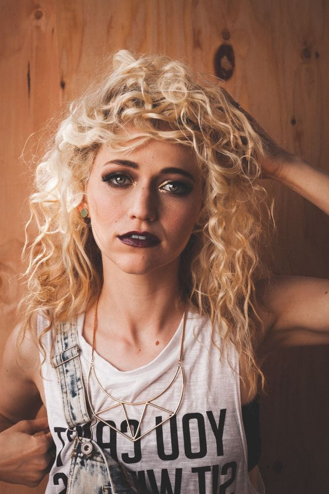 Johanna Braddy  nude photo