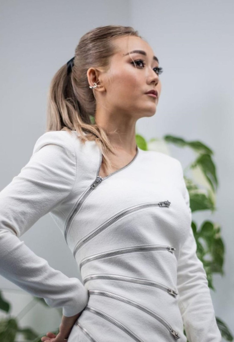 Karen Fukuhara  nude photo