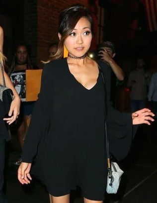 Karen Fukuhara  nude photo