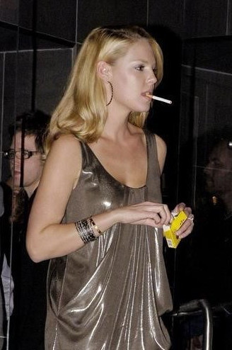 Katherine Heigl  nude photo